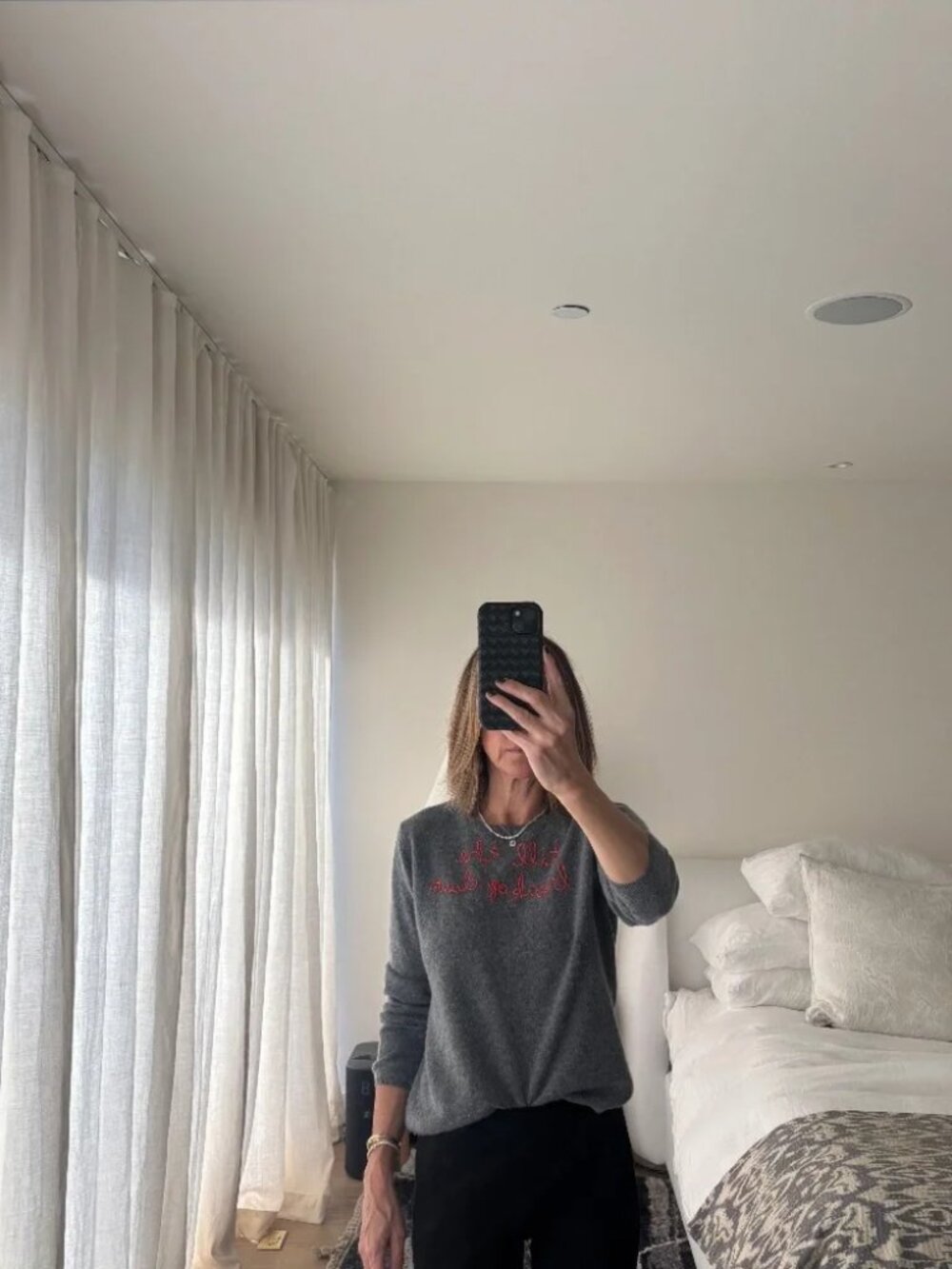 Lingua Franca 100% Cashmere Sweater - Picture 4 of 5